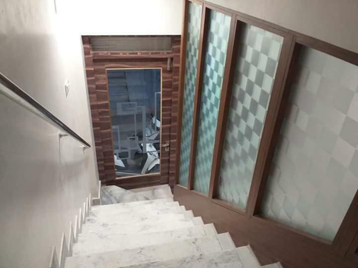 Hotel Diamond Castle Pali  Экстерьер фото